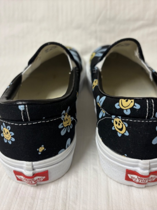 Vans Trippy Grin Classic Slip-On Unisex Men’s size 9 Women’s size 10.5 - Picture 8 of 9